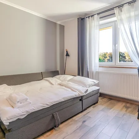 Urbanowicza By Bookinghost Apartment *